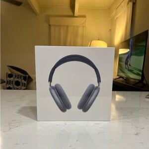 Apple airpod max headphones black  - Brand New